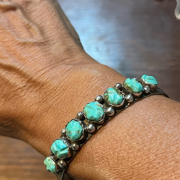 Turquoise Sterling Silver Bracelet - Picture 1 of 3
